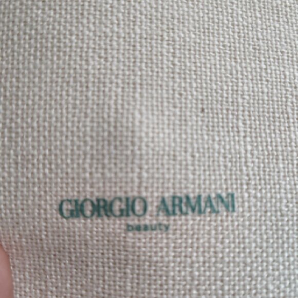 Giorgio Armani Travel Makeup/Beauty Bag beige with turquoise GA Logo - Picture 7 of 7